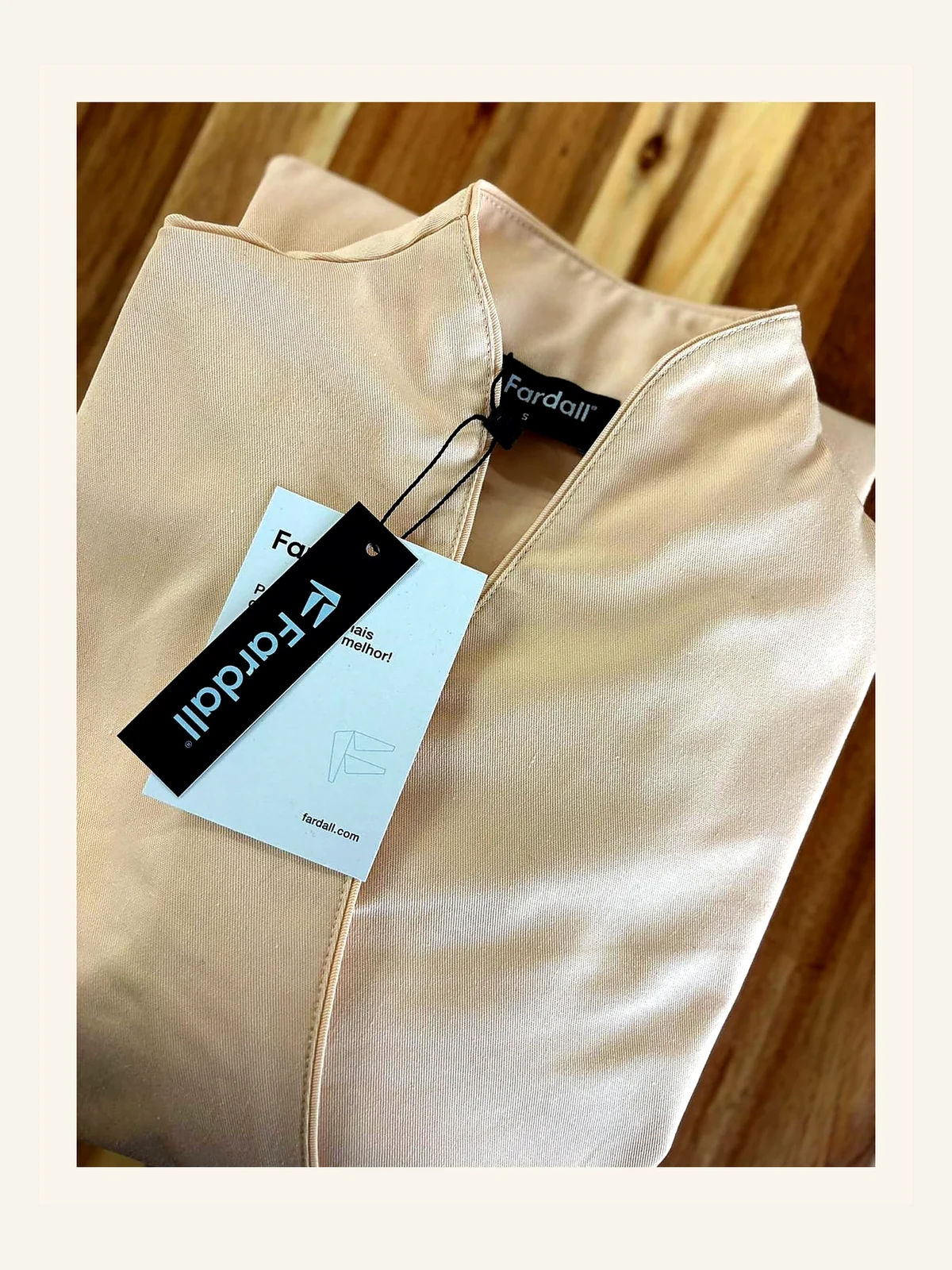 Traços Fidalgos — Blusas, camisas & tops statement 12